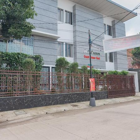 Reddoorz Plus @ Cirebon City Center エクステリア 写真